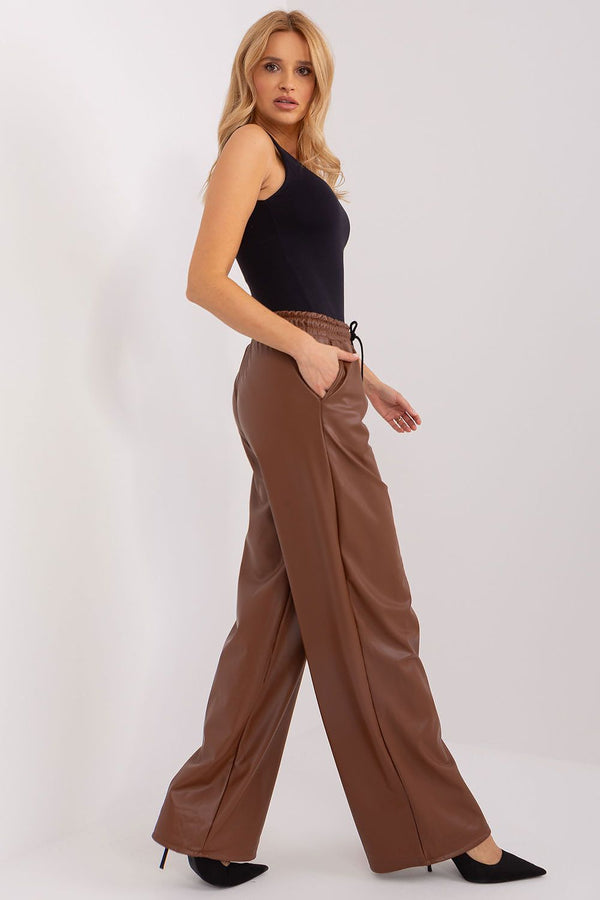  Trousers model 191565 Lakerta 