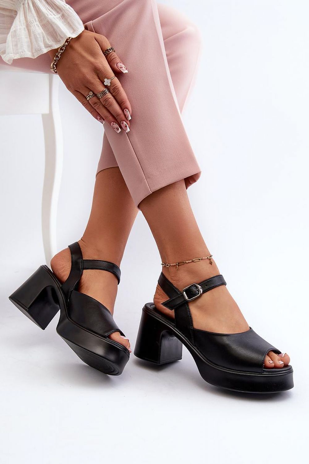 Stylish Black Block Heel Sandals for Women in Genuine Leather by Vinceza, featuring adjustable buckle for comfort.