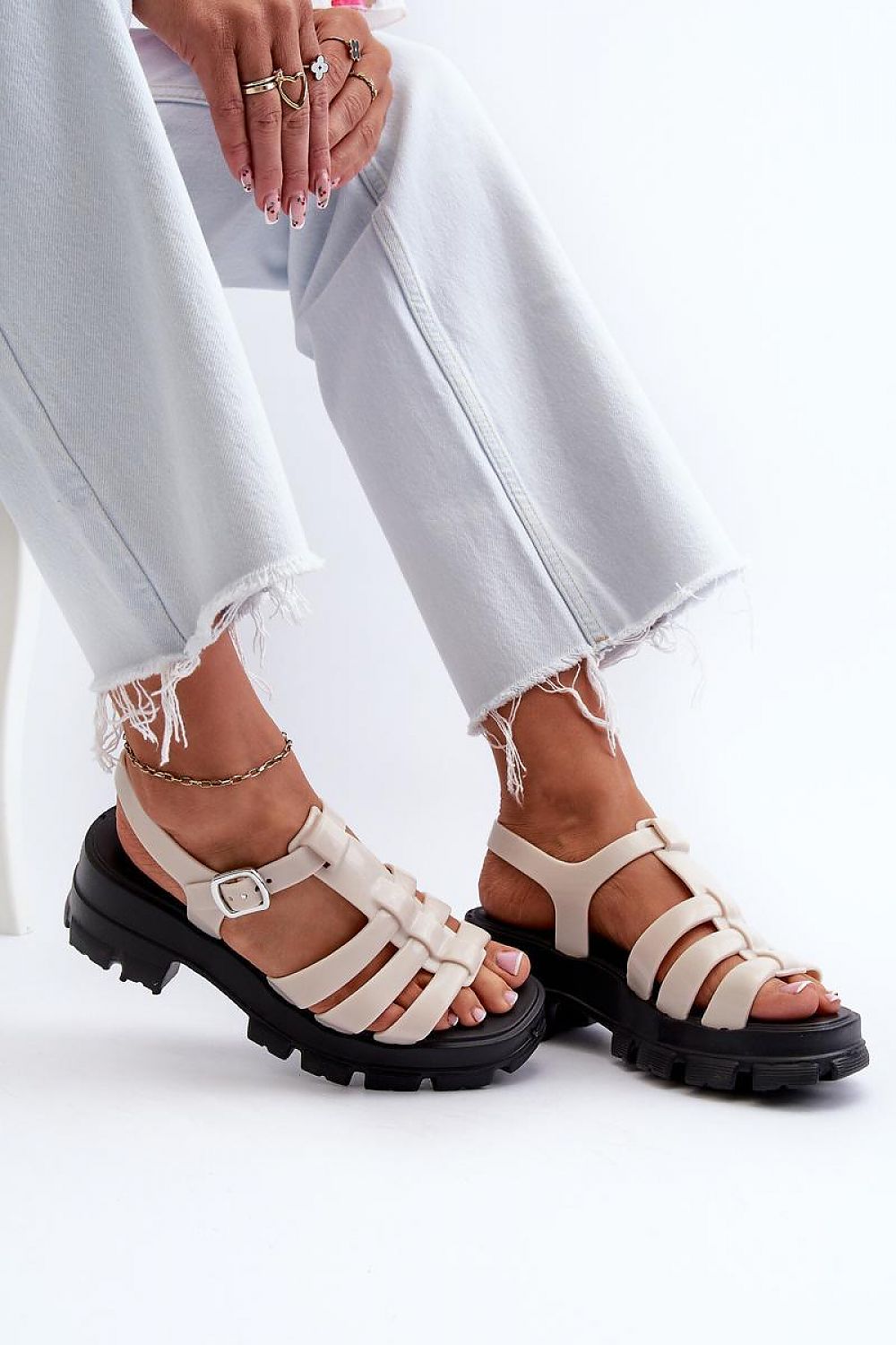  Sandals model 198044 Step in style 