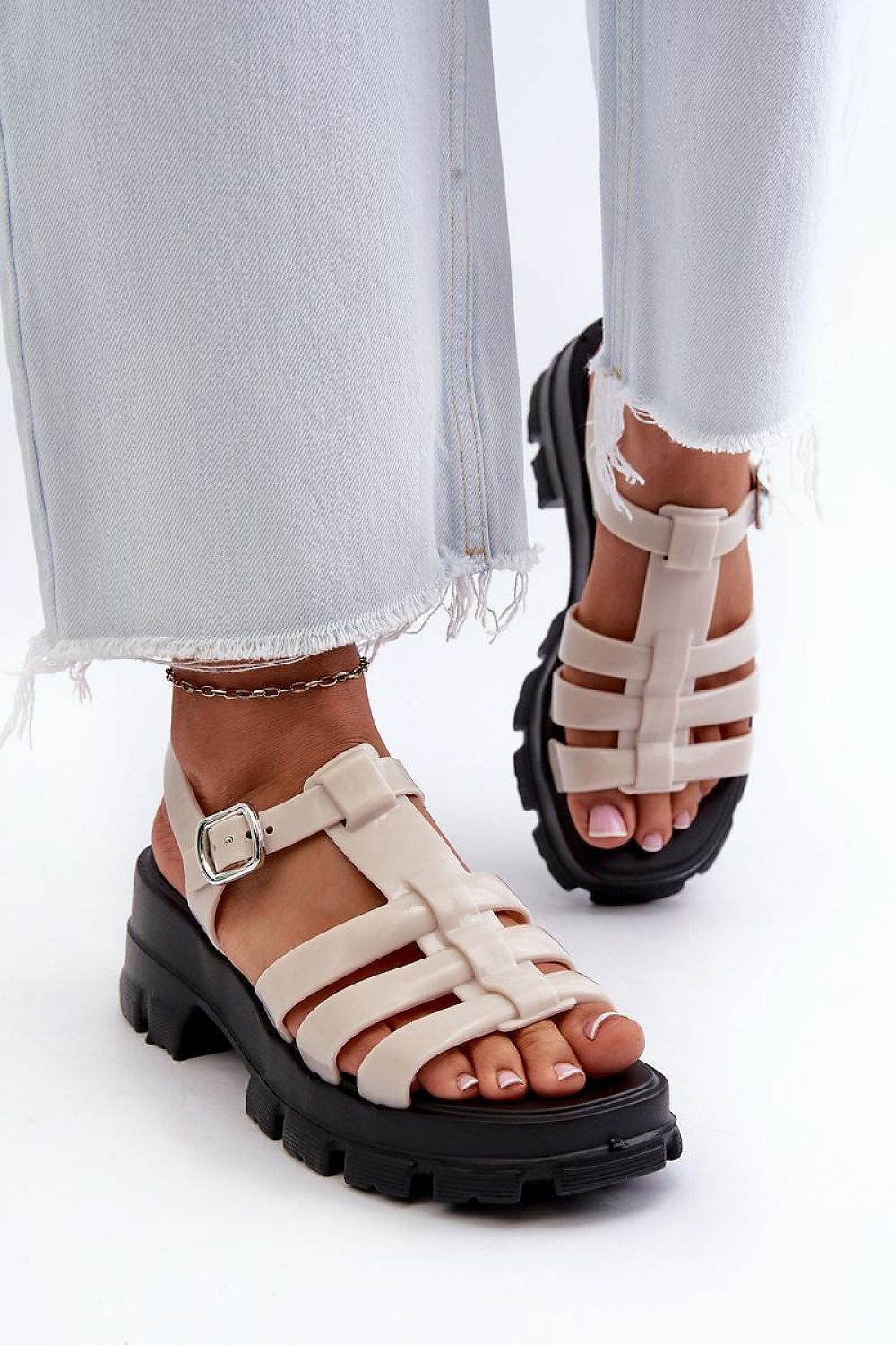  Sandals model 198044 Step in style 