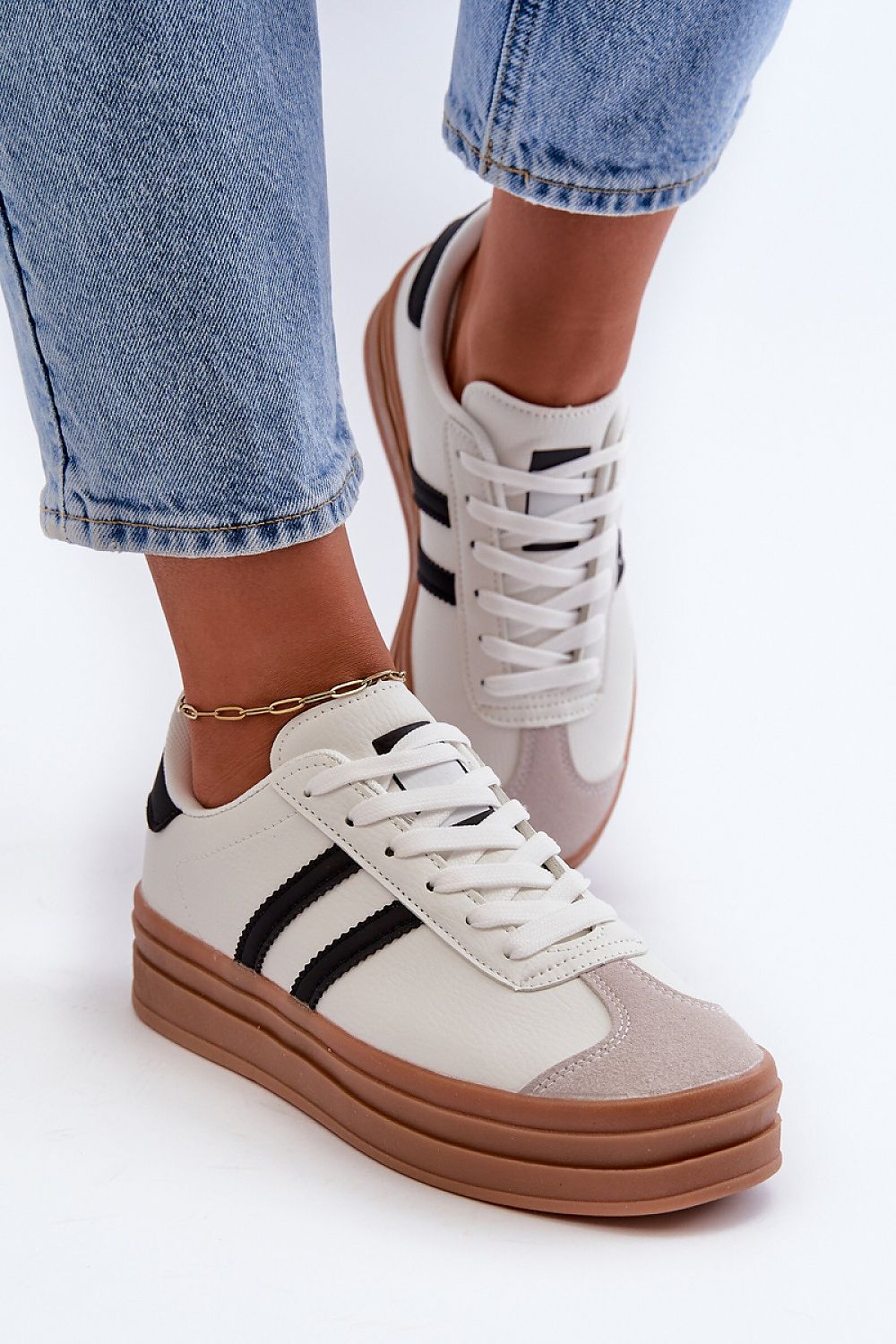  Sport Shoes model 198511 Step in style 