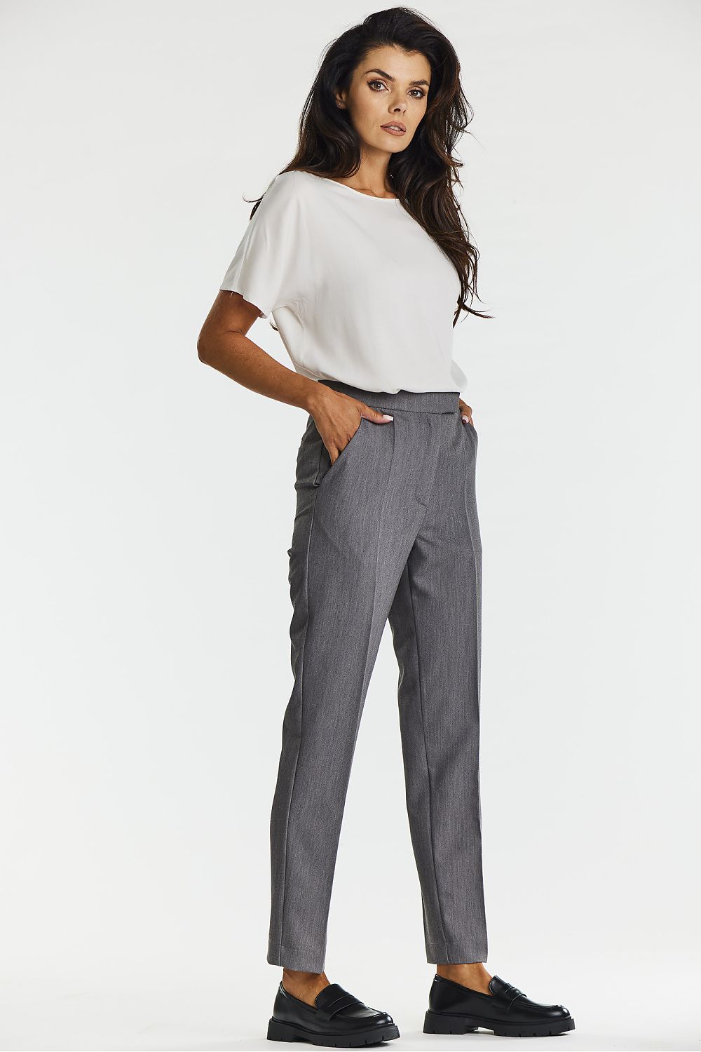  Women trousers model 200569 awama 