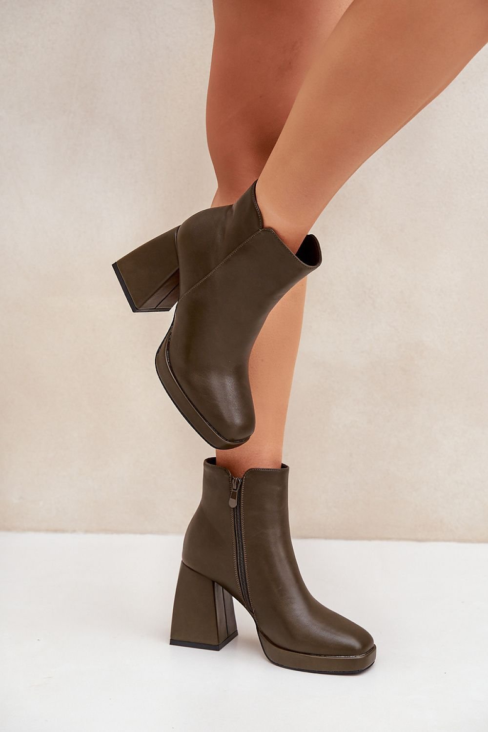  Heel boots model 204677 Step in style 