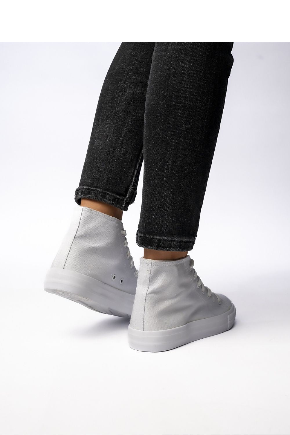  Sneakers model 210564 Inello 