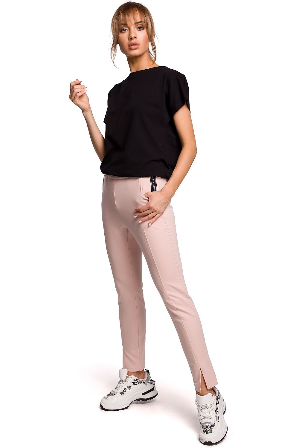  Trousers model 142272 Moe 