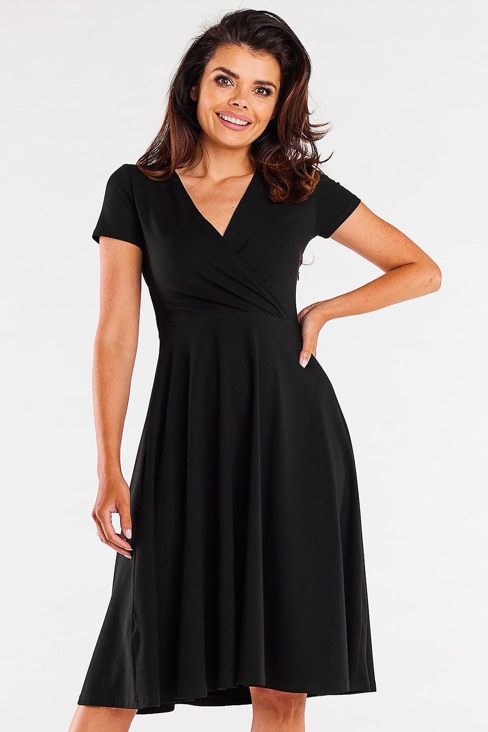 Stylish Cotton Short Sleeve Midi Dress for Effortless Style, designed for elegance and comfort. Perfect for any occasion.